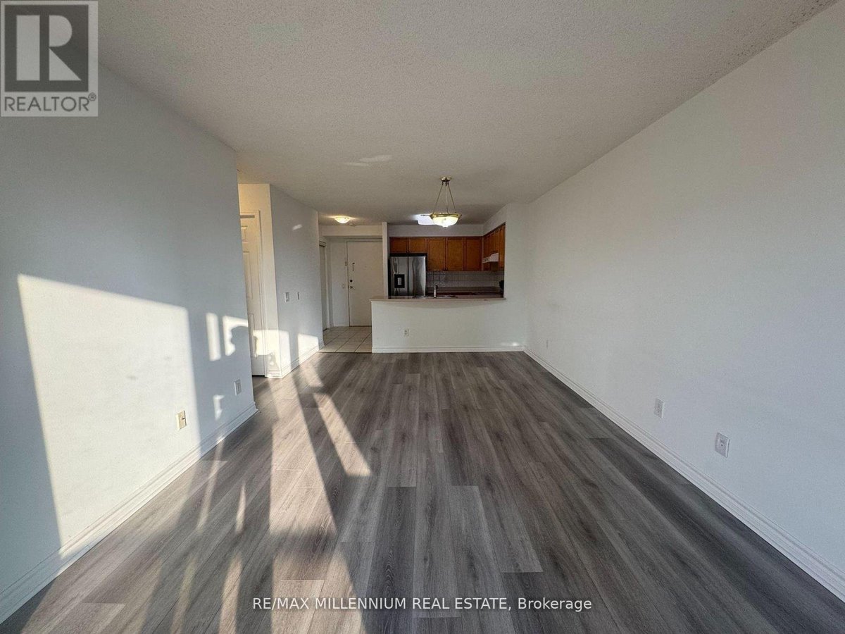 423 - 25 KINGSBRIDGE GARDEN CIRCLE - Photo 14