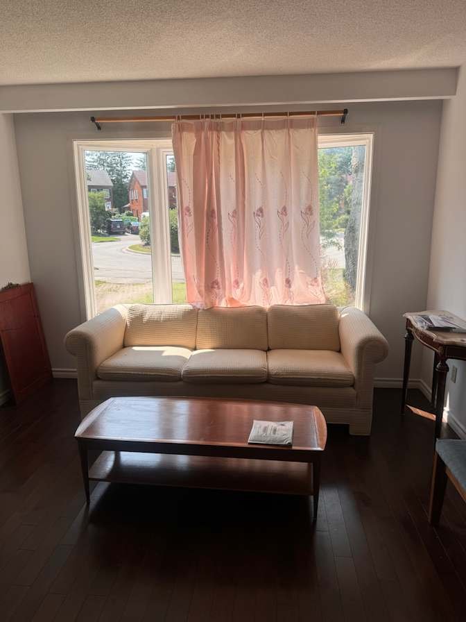 Cathian Court - Photo 3