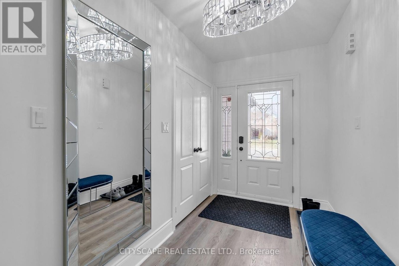 6421 DONWAY DRIVE - Photo 3