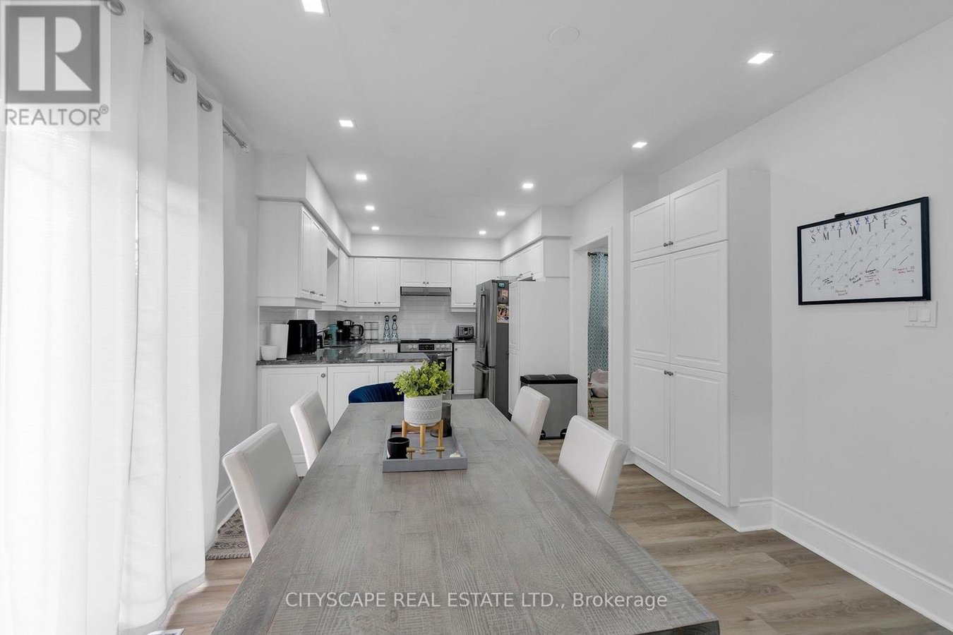 6421 DONWAY DRIVE - Photo 8