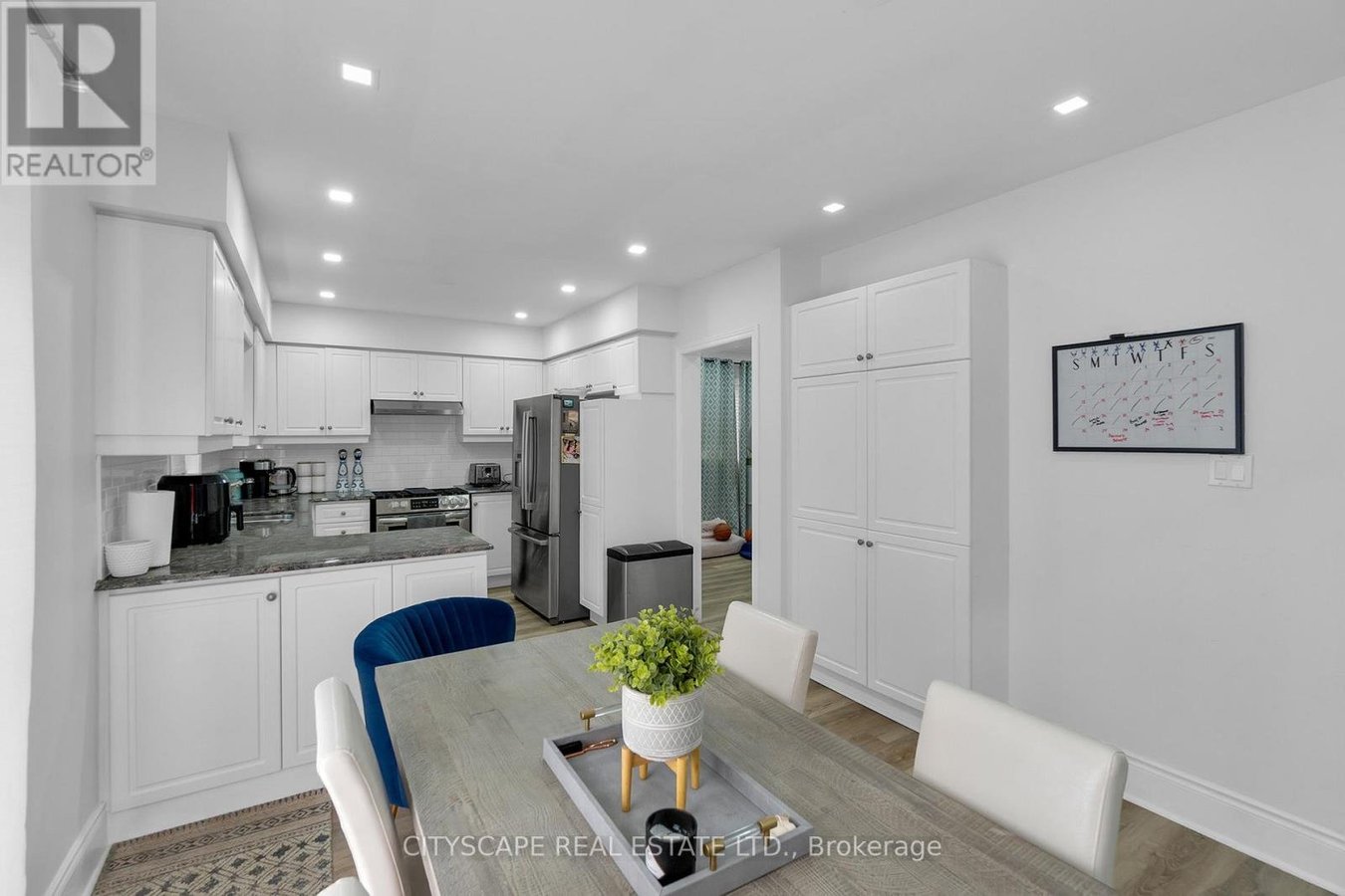 6421 DONWAY DRIVE - Photo 9