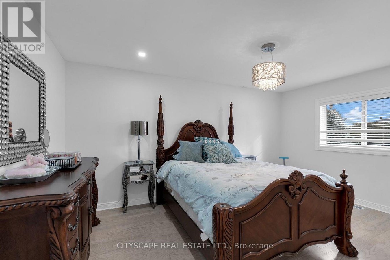 6421 DONWAY DRIVE - Photo 32