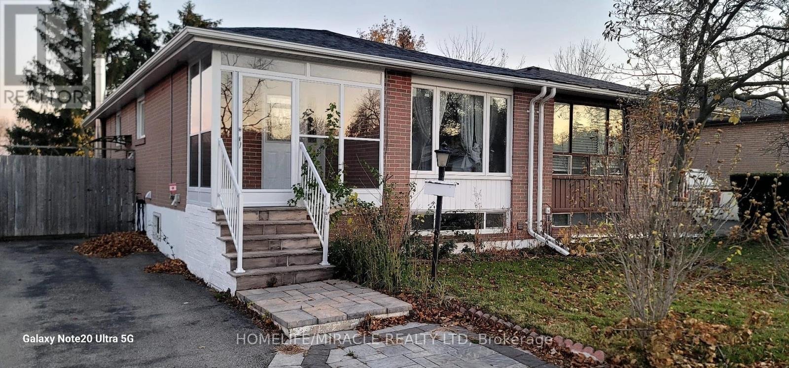 2498 HARMAN COURT - Photo 1