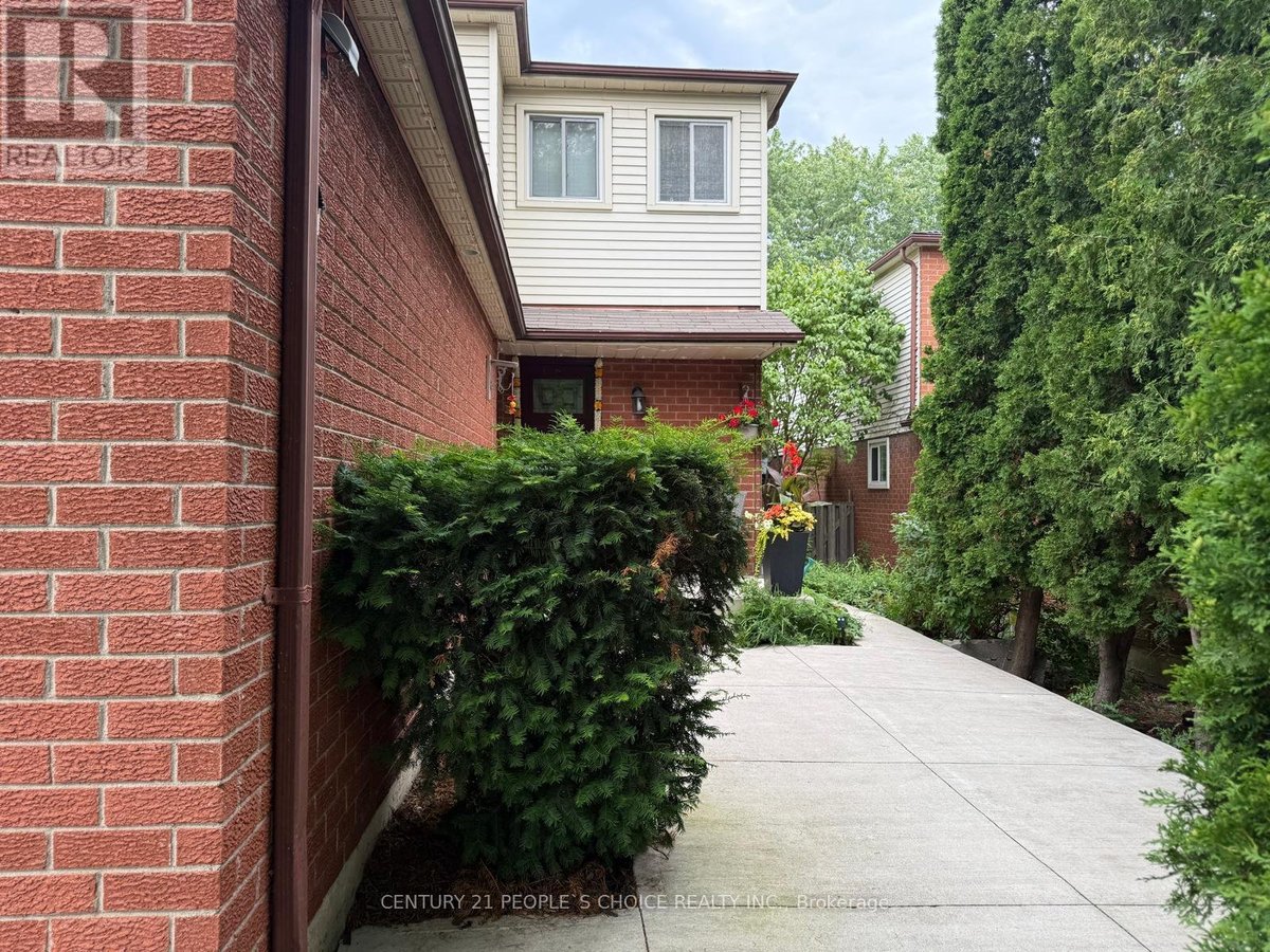 2753 WILLOWMORE WAY - Photo 4