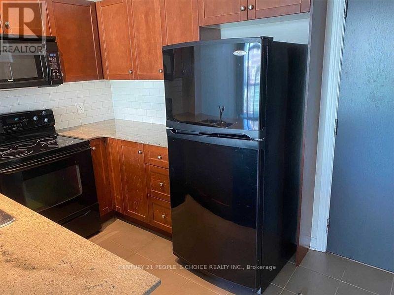 2309 - 3504 HURONTARIO STREET - Photo 11