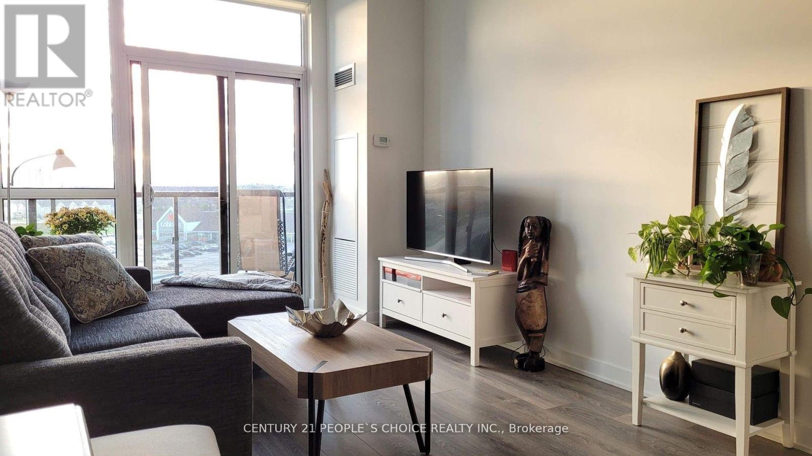 911 - 4633 GLEN ERIN DRIVE - Photo 3