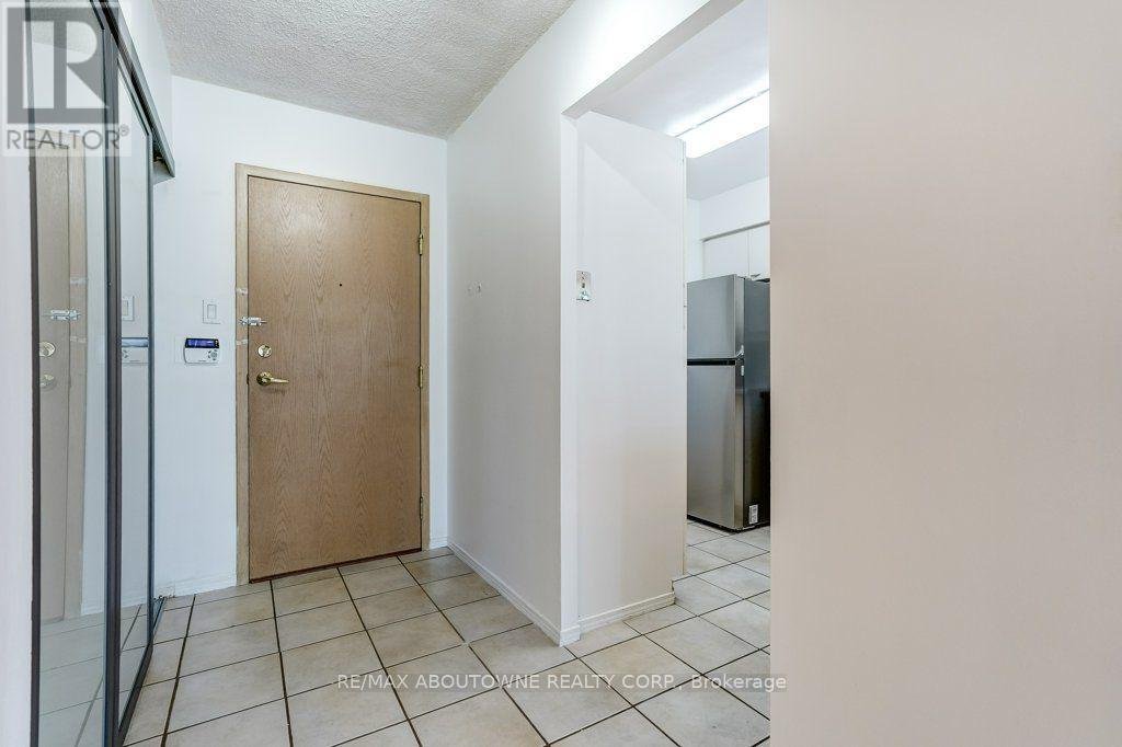 1007 - 55 ELM DRIVE W - Photo 7