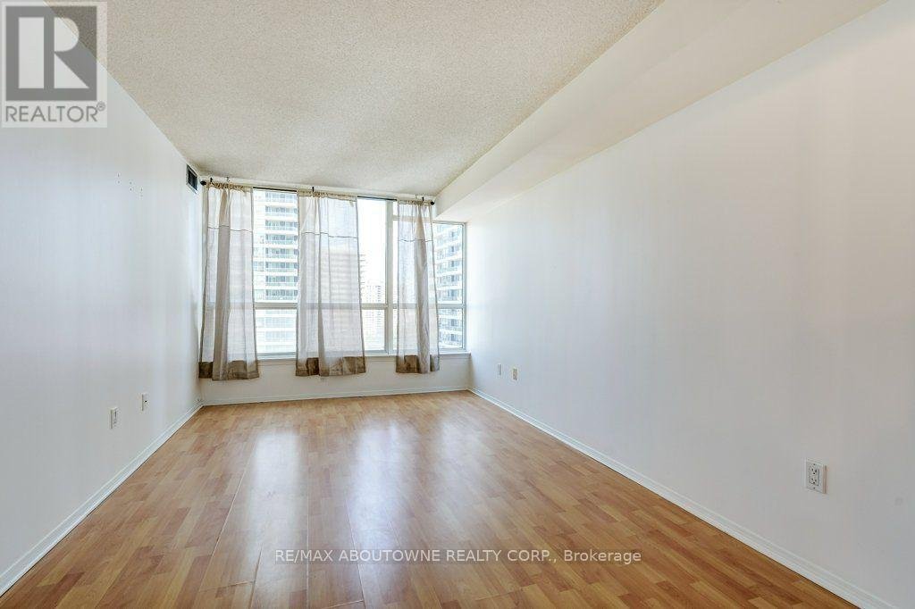 1007 - 55 ELM DRIVE W - Photo 20