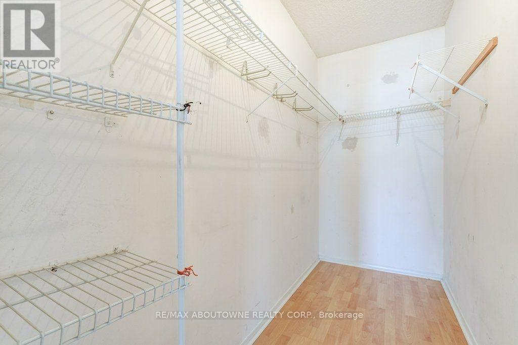 1007 - 55 ELM DRIVE W - Photo 22