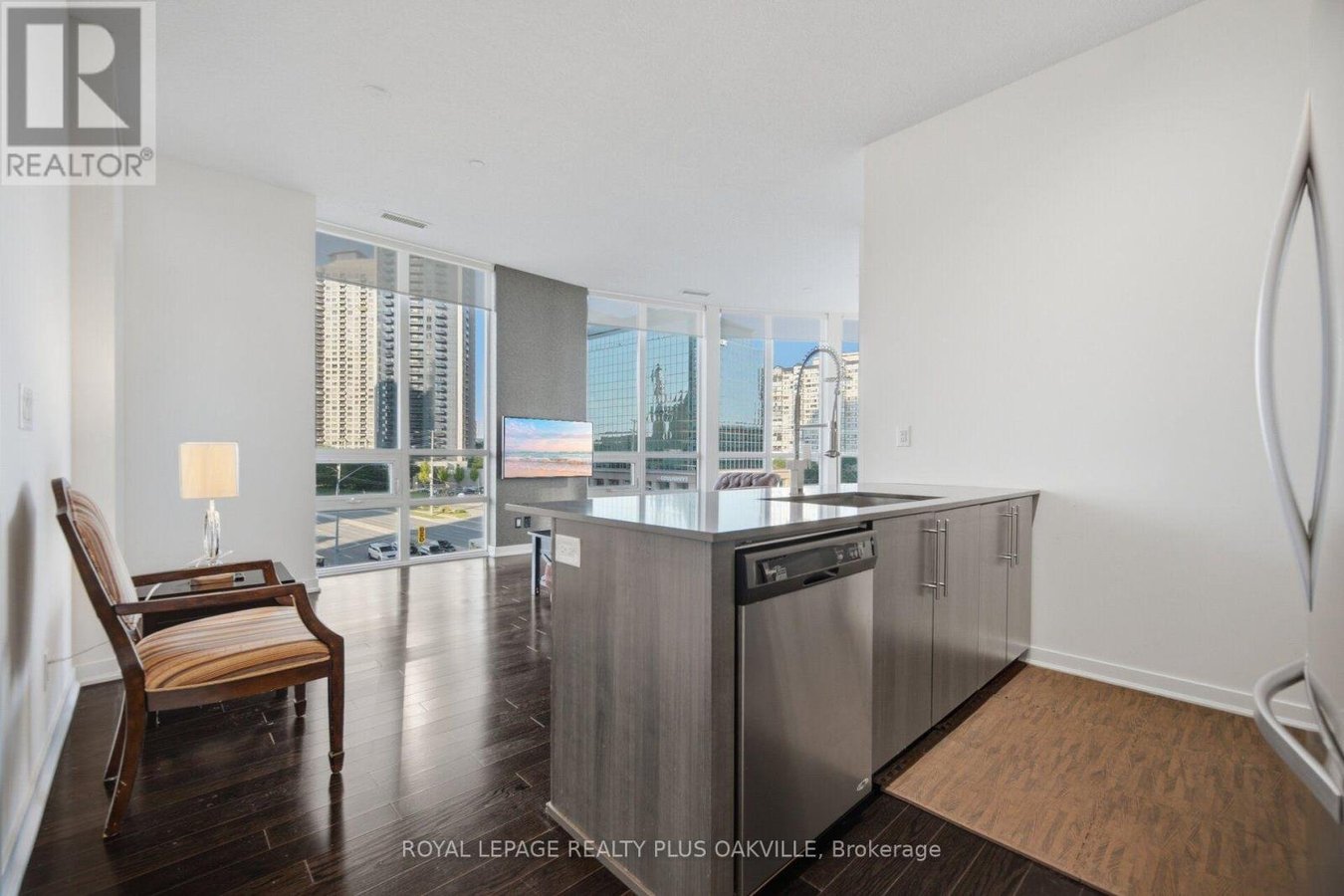 308 - 4011 BRICKSTONE MEWS - Photo 7