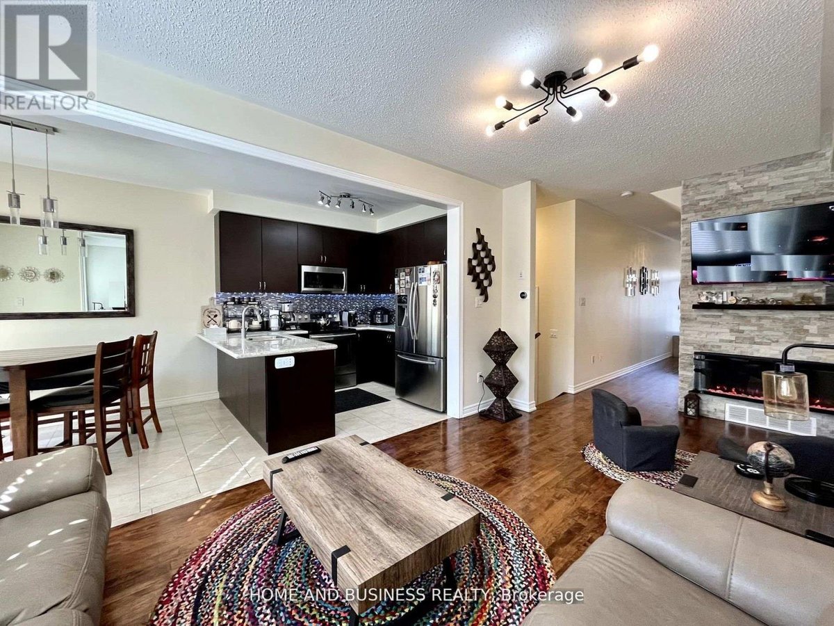 5532 MEADOWCREST AVENUE - Photo 8