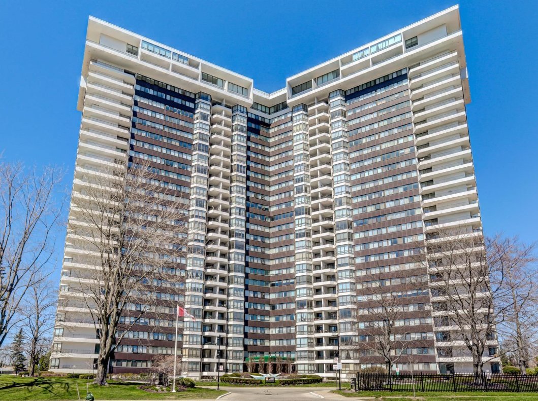 1333 Bloor Street - Photo 1