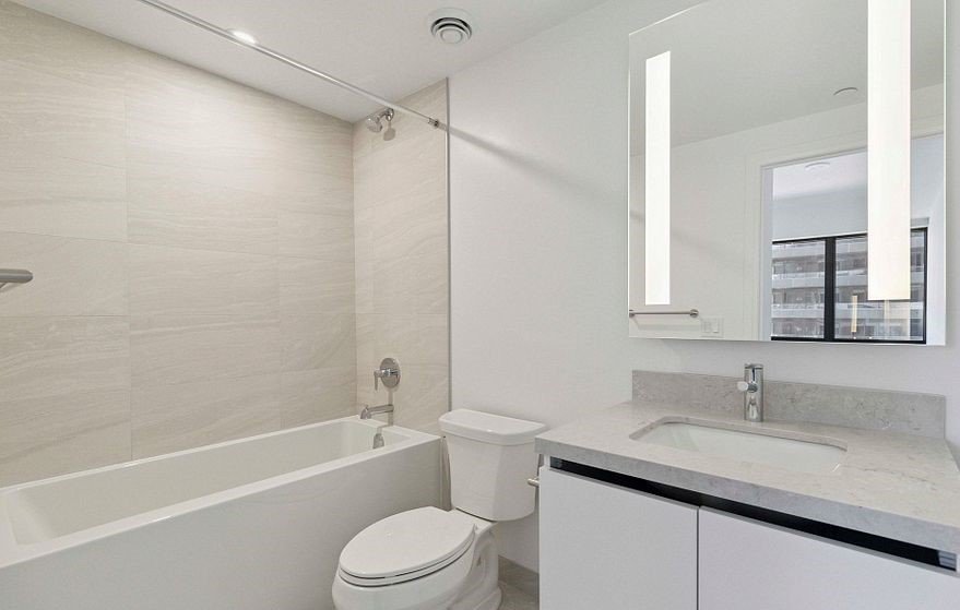 4015 The Exchange - Photo 8