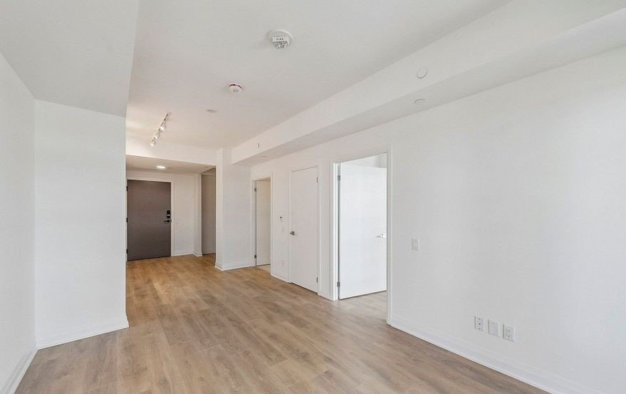 4015 The Exchange - Photo 4