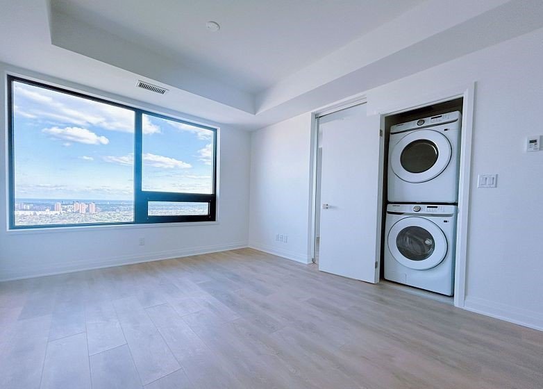 4015 The Exchange - Photo 10