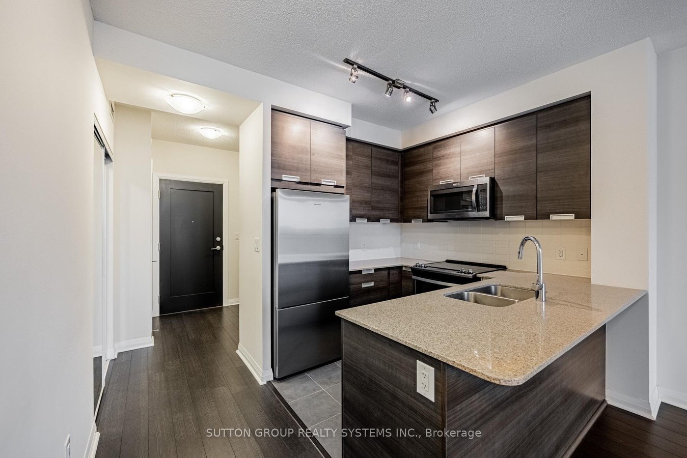 5025 Four Springs Avenue - Photo 11