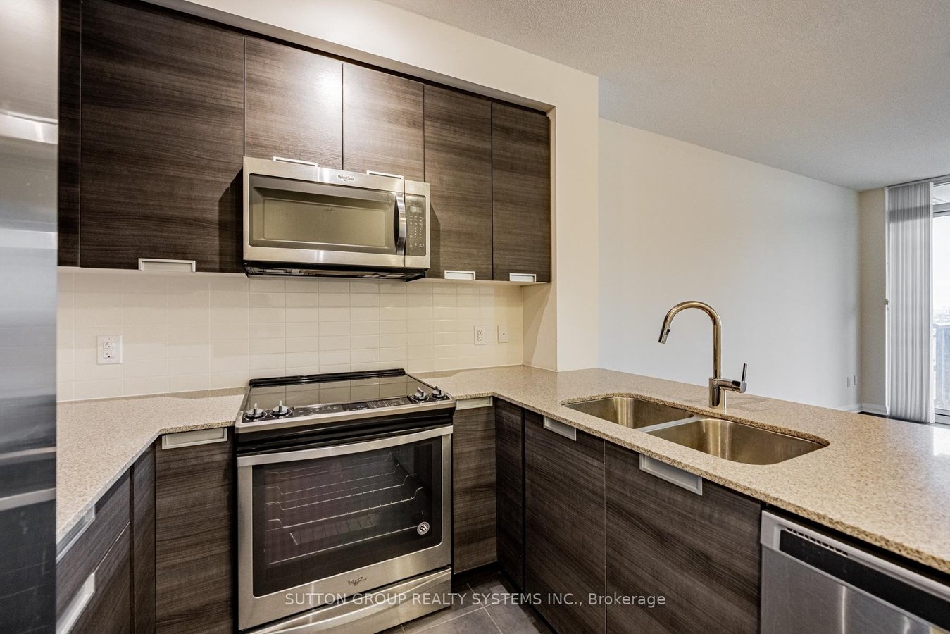 5025 Four Springs Avenue - Photo 9