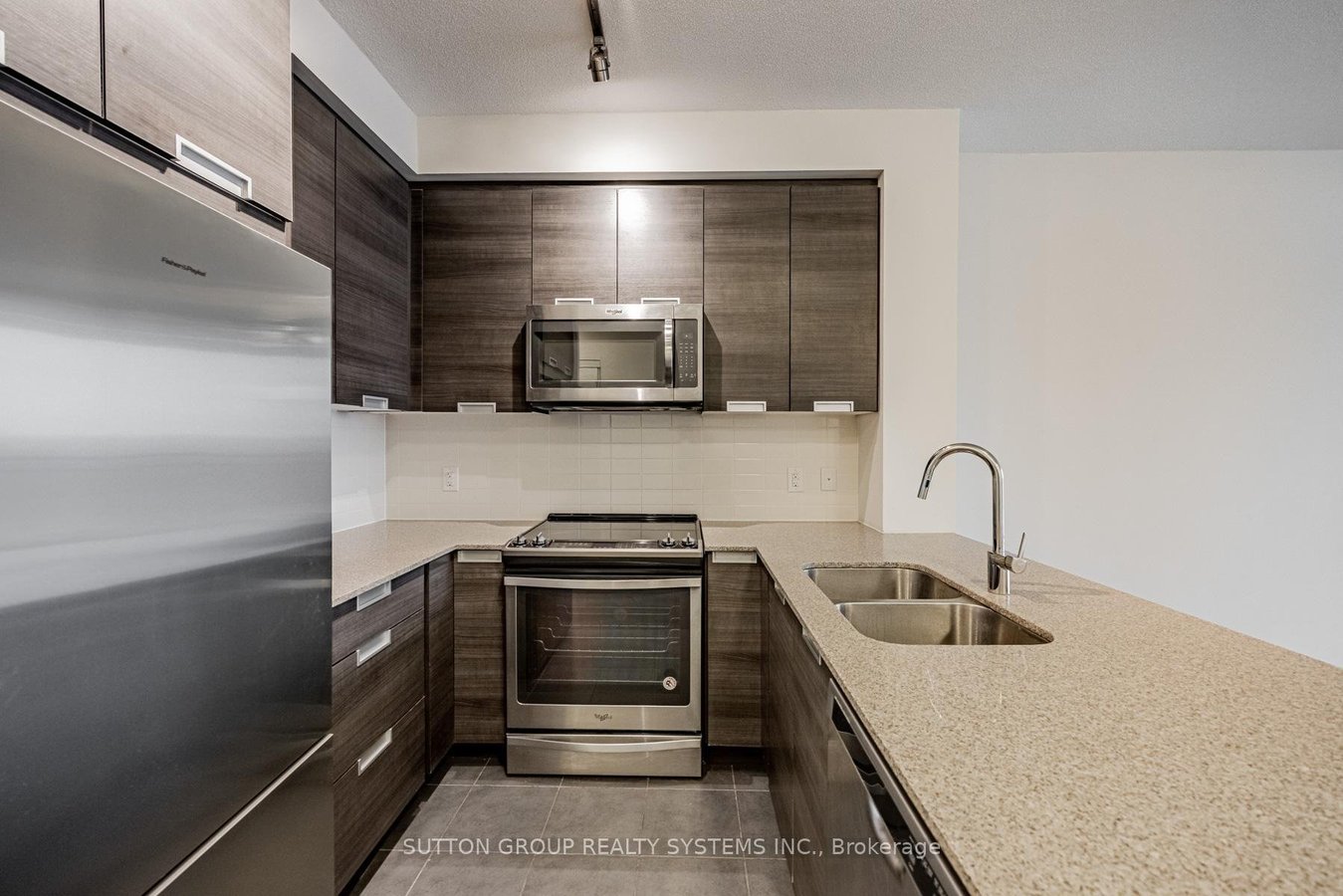 5025 Four Springs Avenue - Photo 8