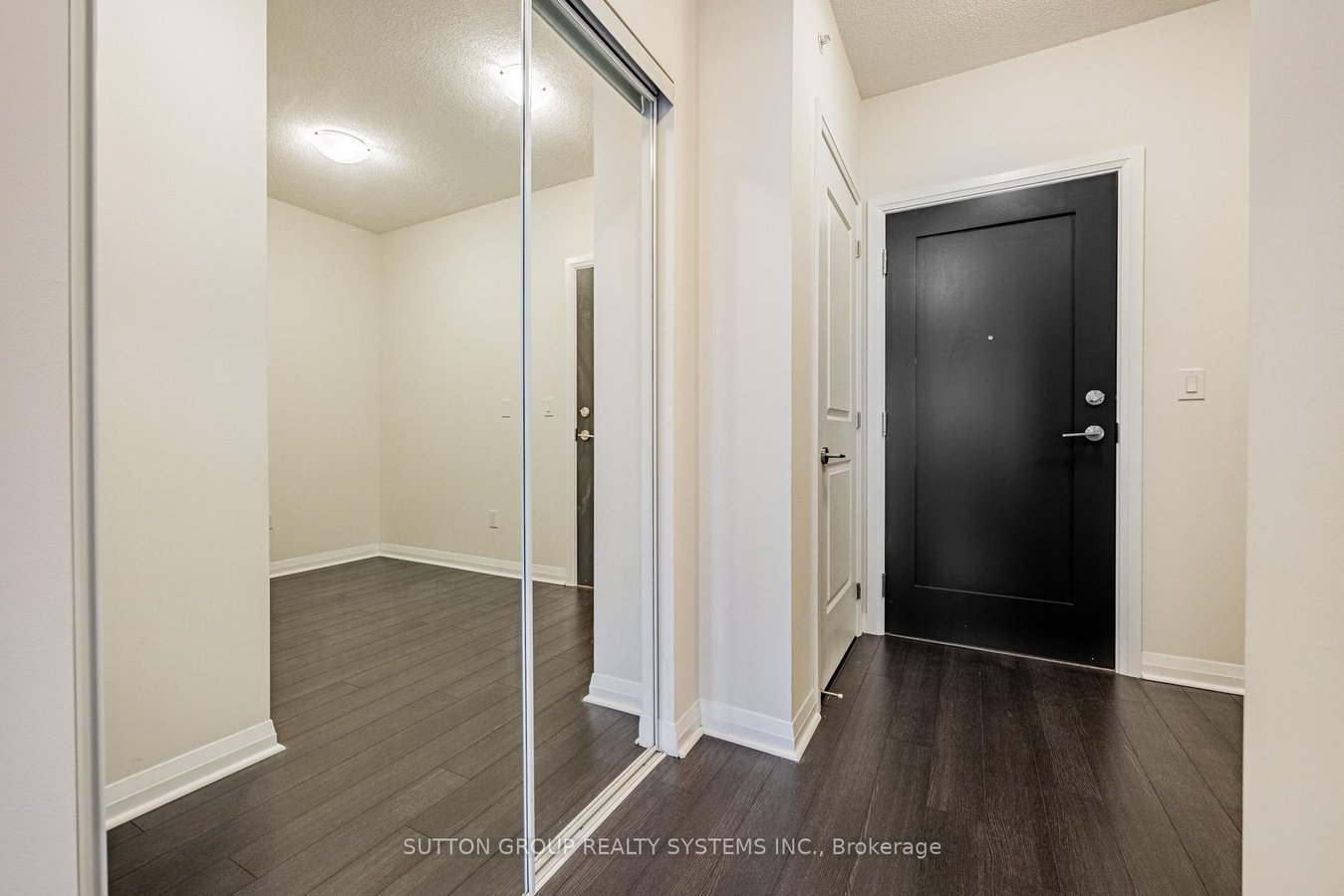 5025 Four Springs Avenue - Photo 5