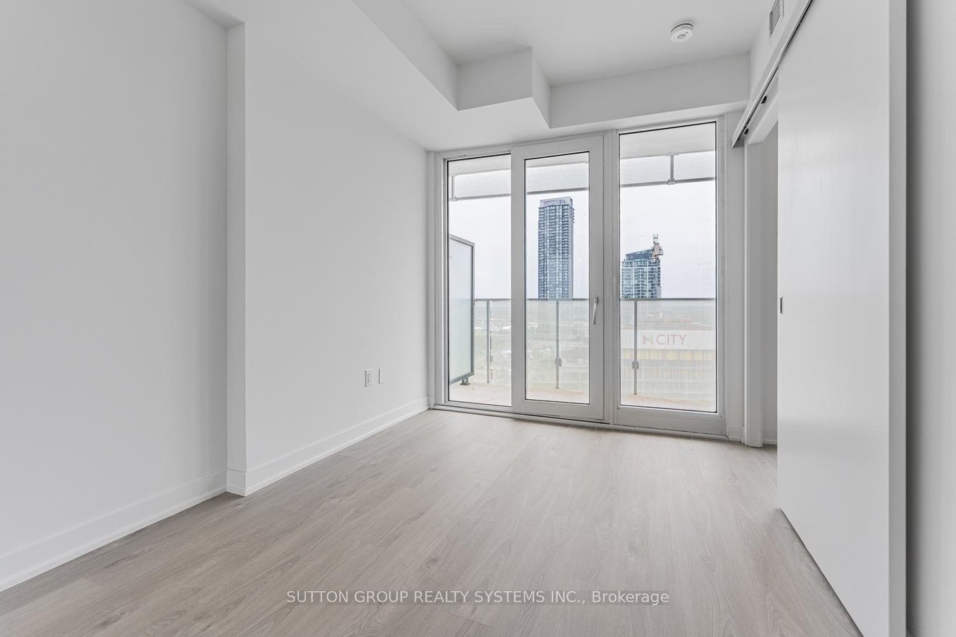 3900 Confederation Parkway - Photo 18