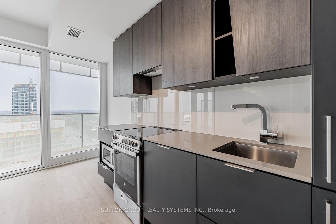 3900 Confederation Parkway - Photo 10