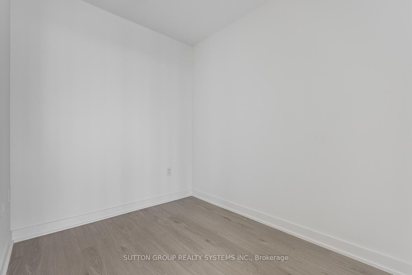 3900 Confederation Parkway - Photo 12