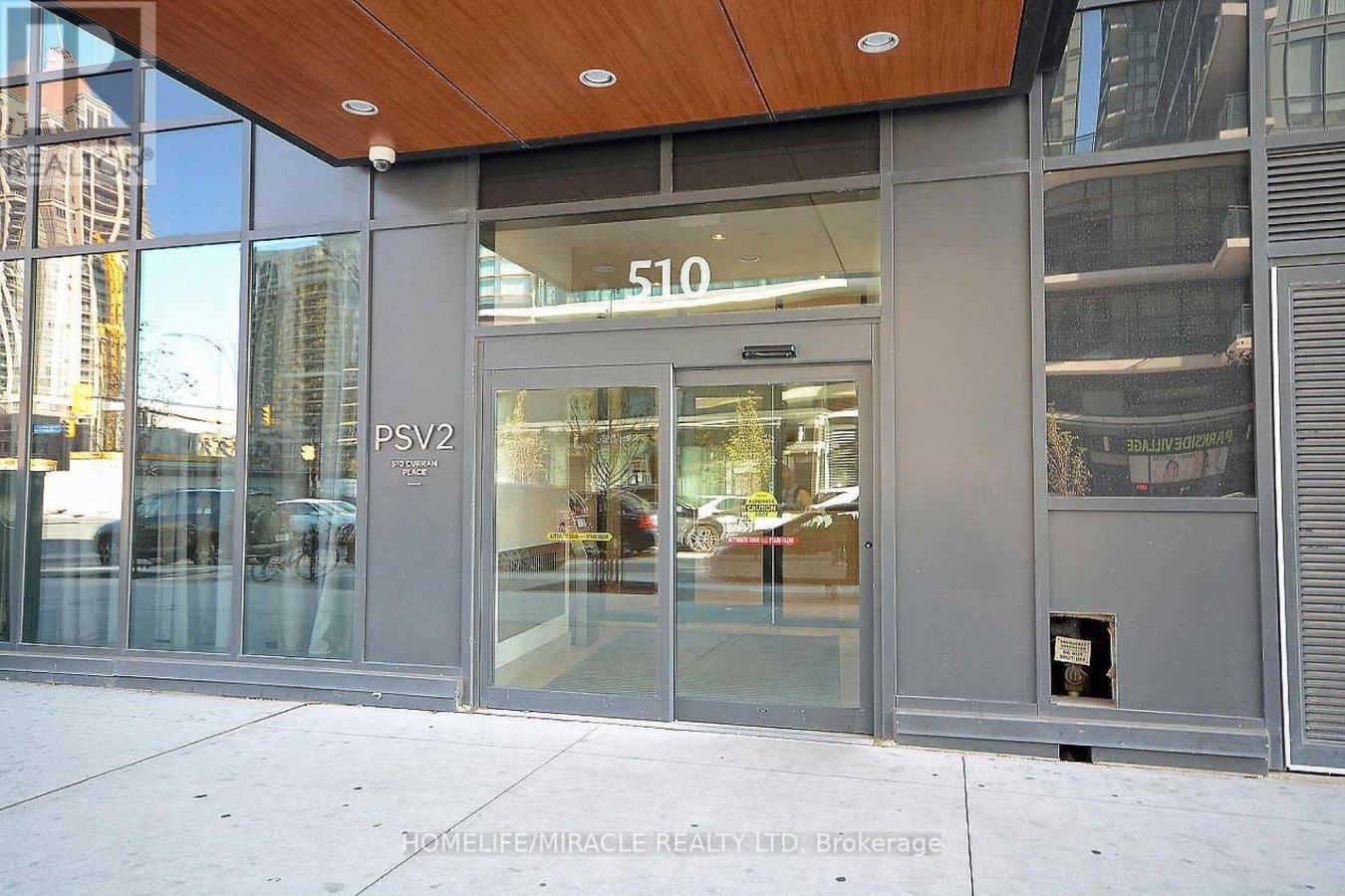 1603 - 510 CURRAN PLACE - Photo 2