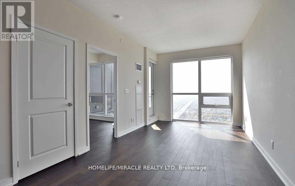 1603 - 510 CURRAN PLACE - Photo 5