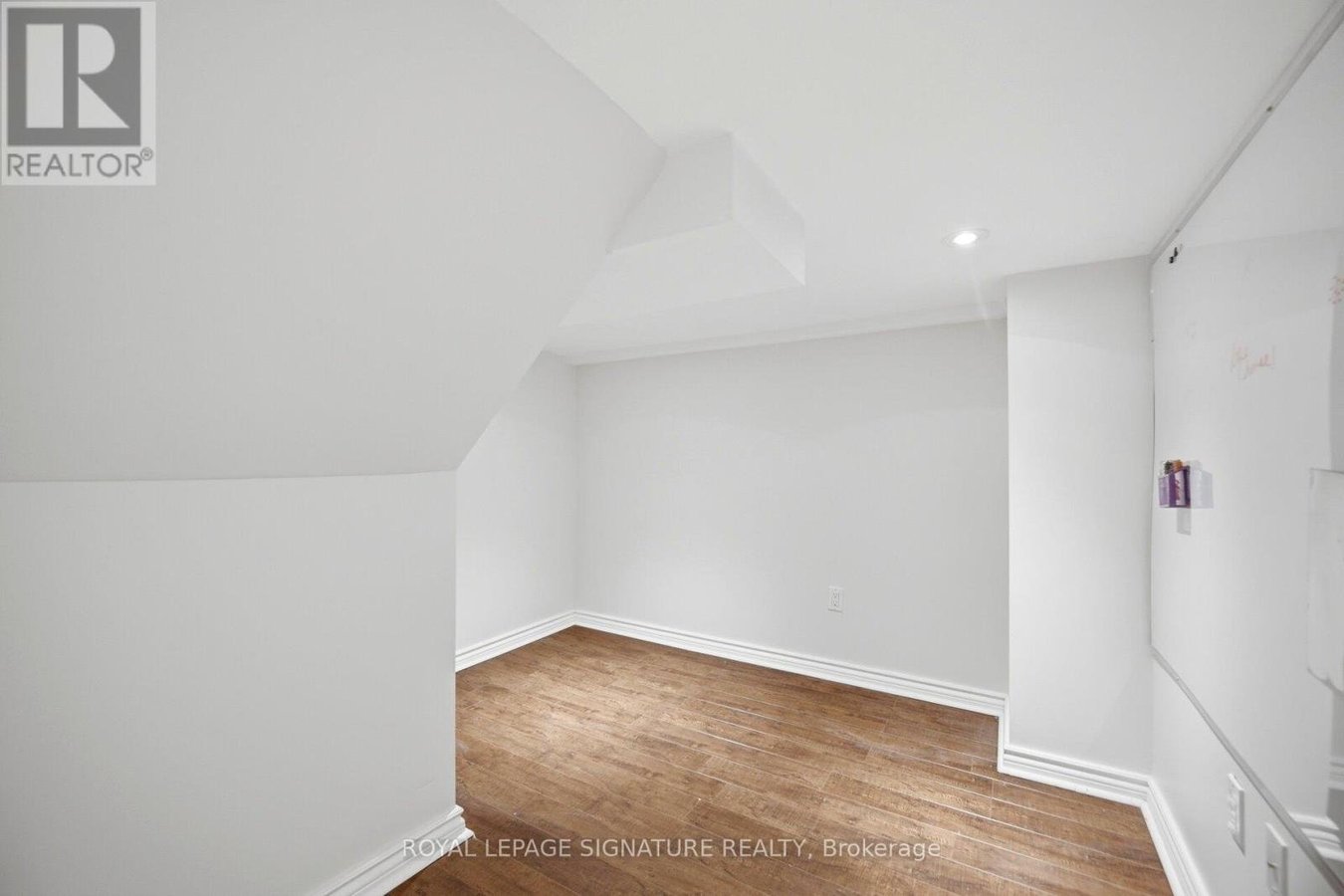 901 KNOTTY PINE GROVE - Photo 38