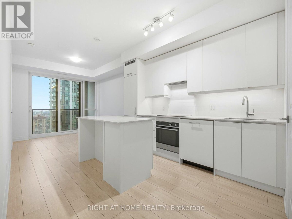1807 - 30 ELM DRIVE W - Photo 10