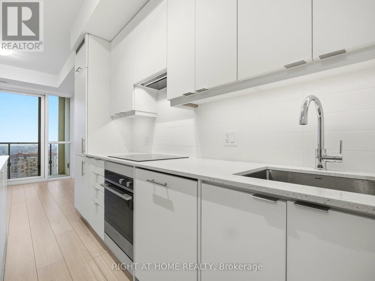 1807 - 30 ELM DRIVE W - Photo 12