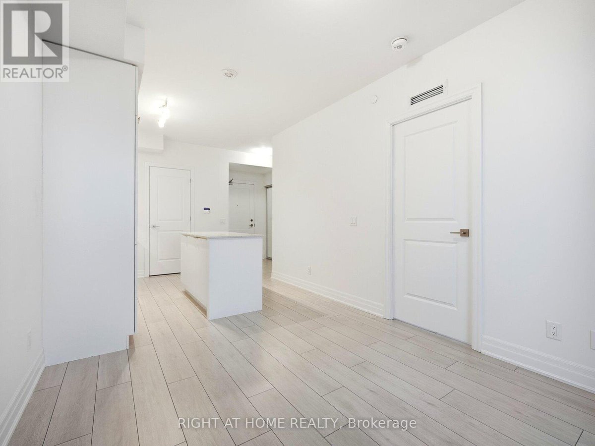 1807 - 30 ELM DRIVE W - Photo 17