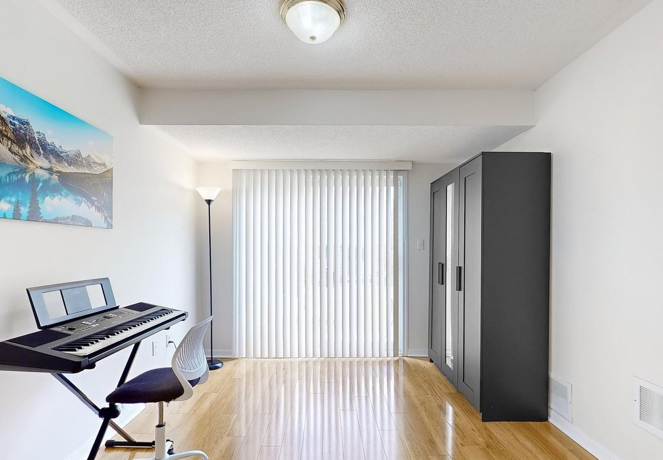 5980 Whitehorn Avenue - Photo 11
