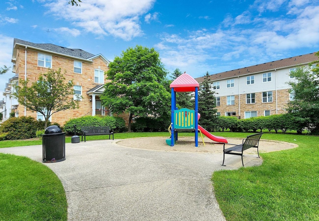 5980 Whitehorn Avenue - Photo 14