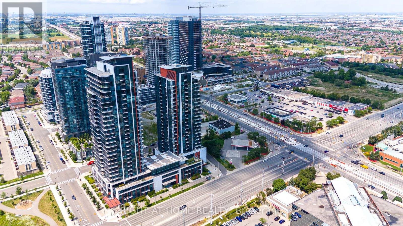101 - 55 EGLINTON AVENUE W - Photo 1