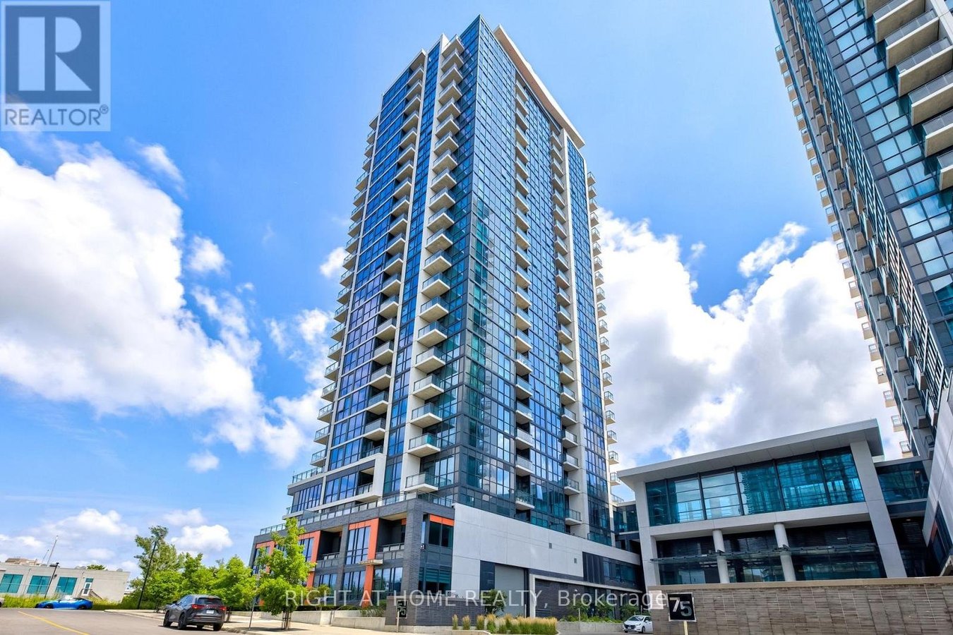 101 - 55 EGLINTON AVENUE W - Photo 3