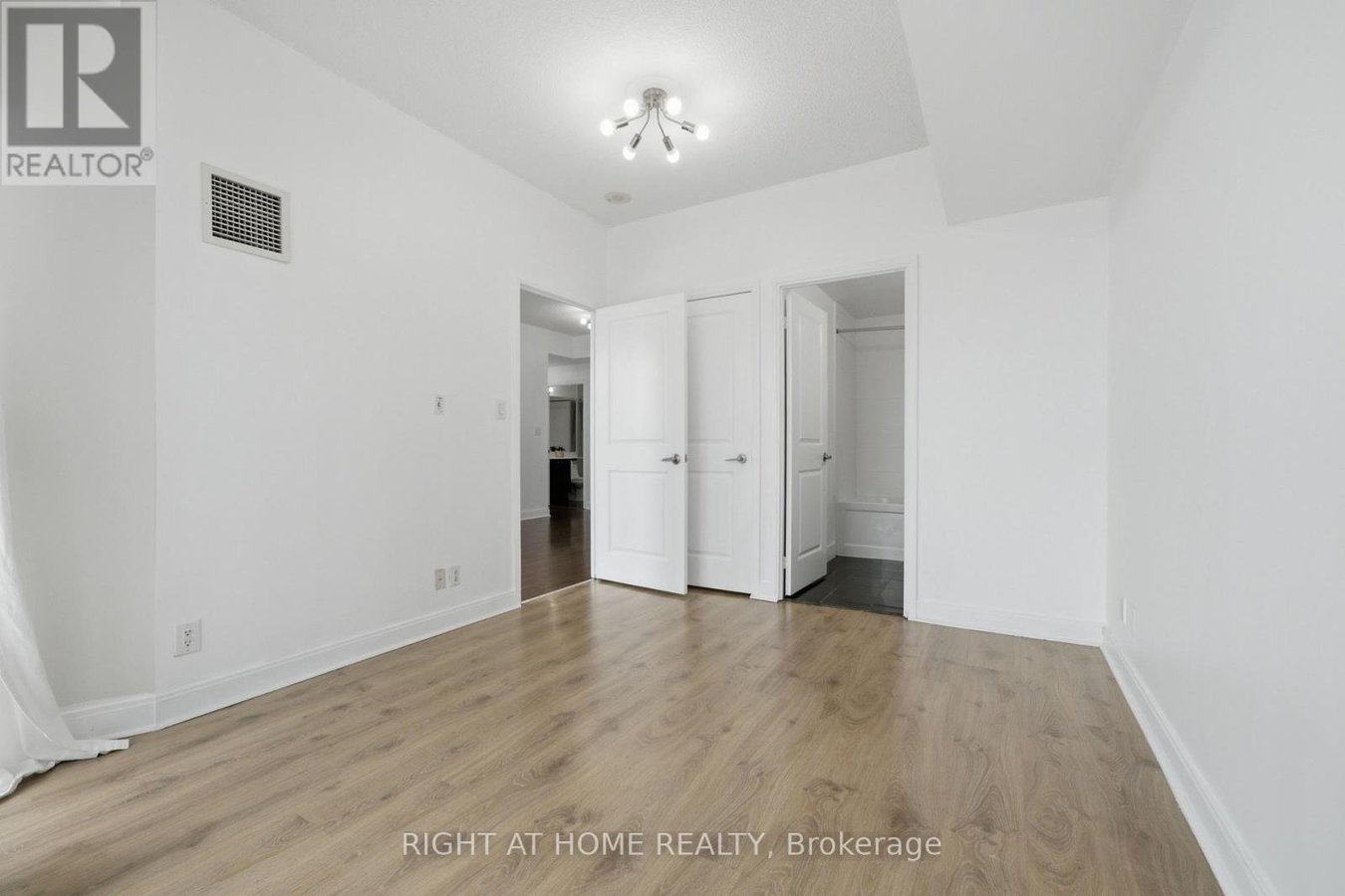 3806 - 50 ABSOLUTE AVENUE - Photo 11