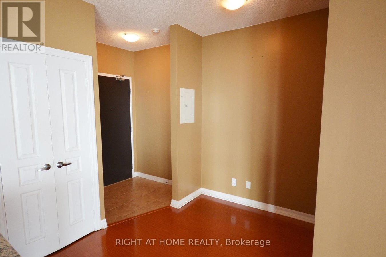 3009 - 225 WEBB DRIVE - Photo 10