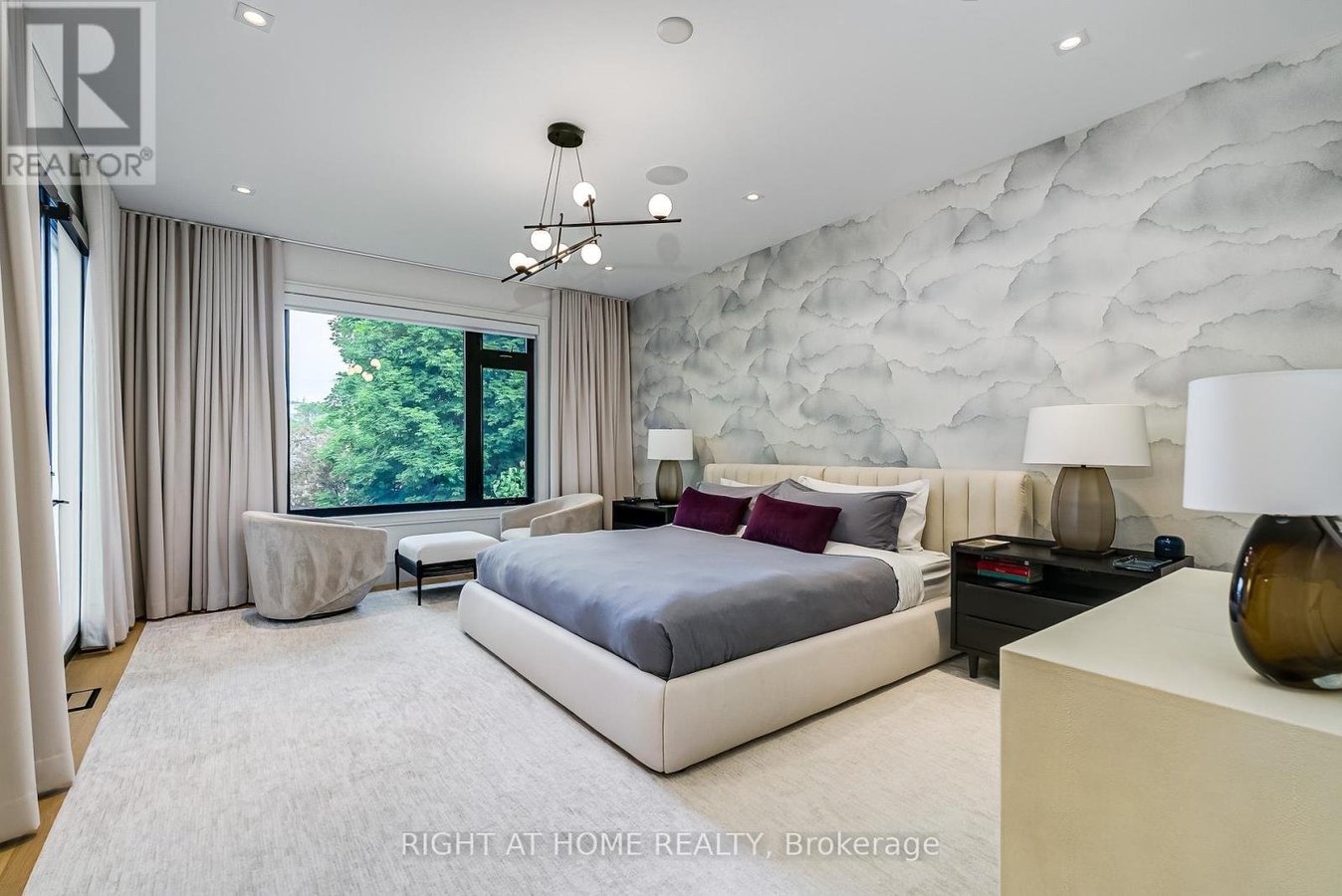 585 MONTBECK CRESCENT - Photo 17