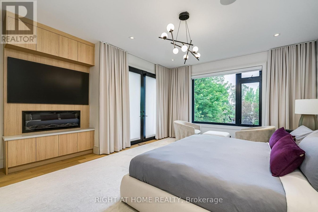 585 MONTBECK CRESCENT - Photo 19
