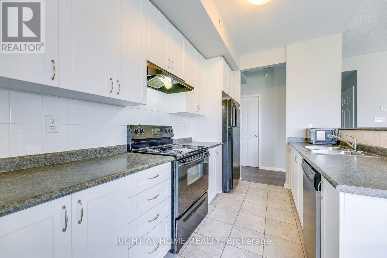 411 - 5705 LONG VALLEY ROAD - Photo 8