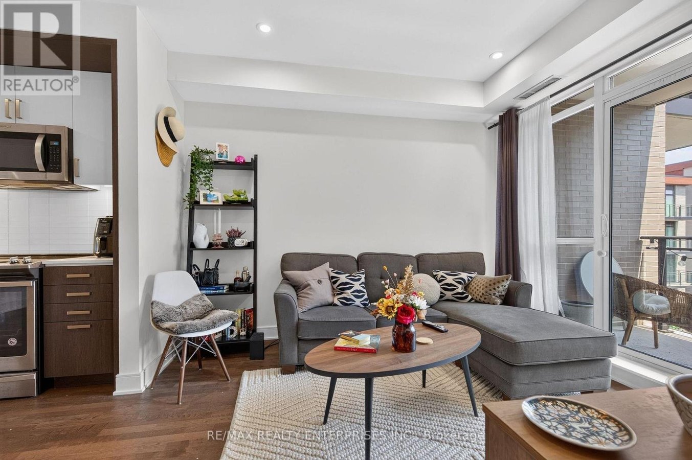 340 - 1575 LAKESHORE ROAD W - Photo 9