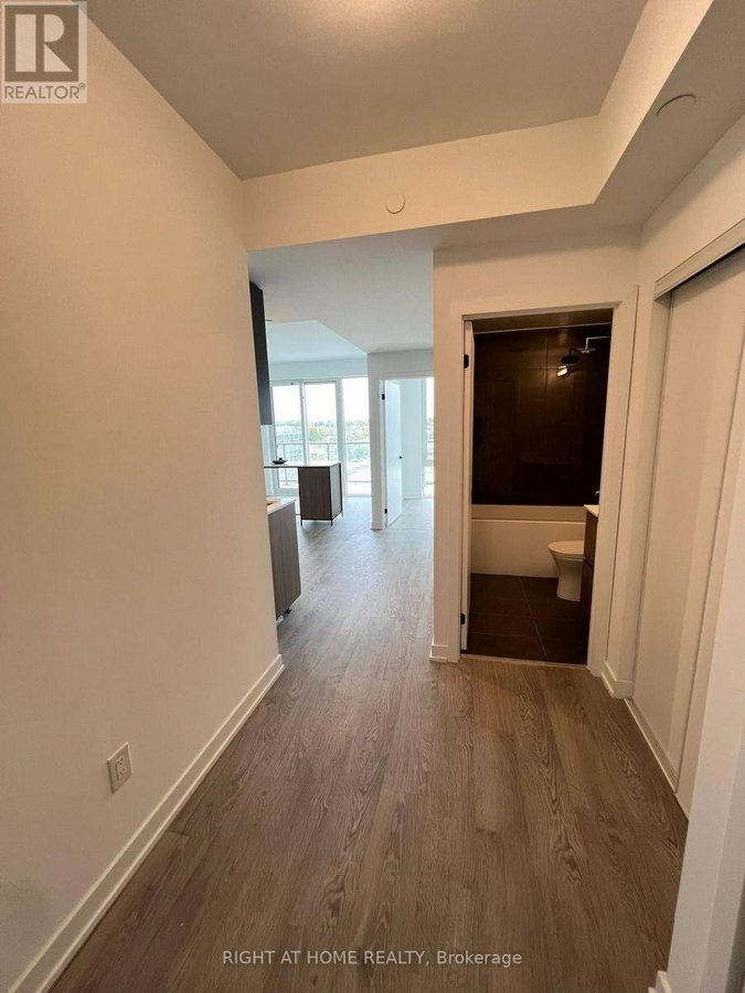 1101 - 220 MISSINNIHE WAY - Photo 2
