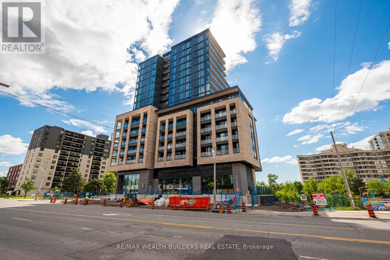 702 - 86 DUNDAS STREET E - Photo 3