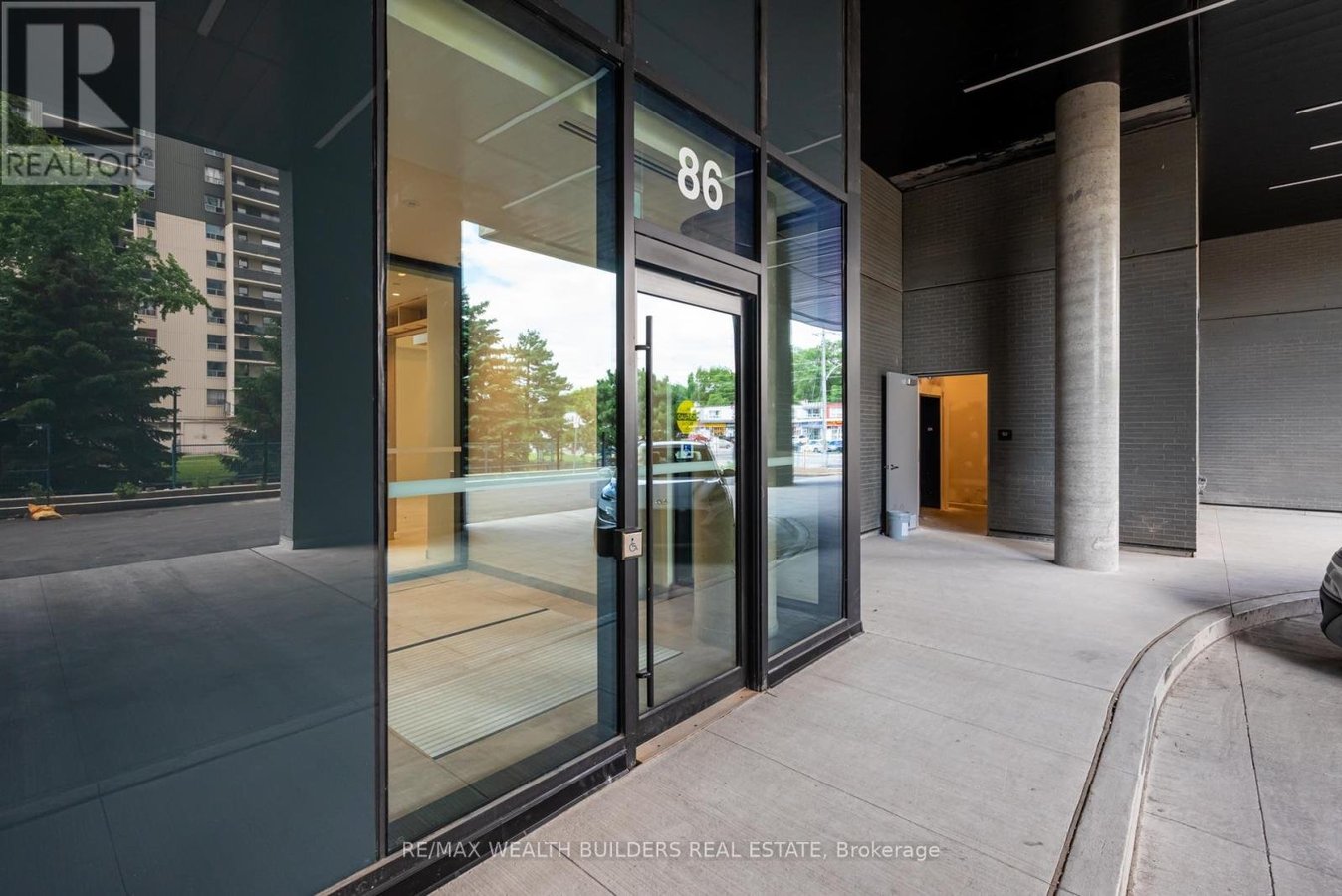 702 - 86 DUNDAS STREET E - Photo 4