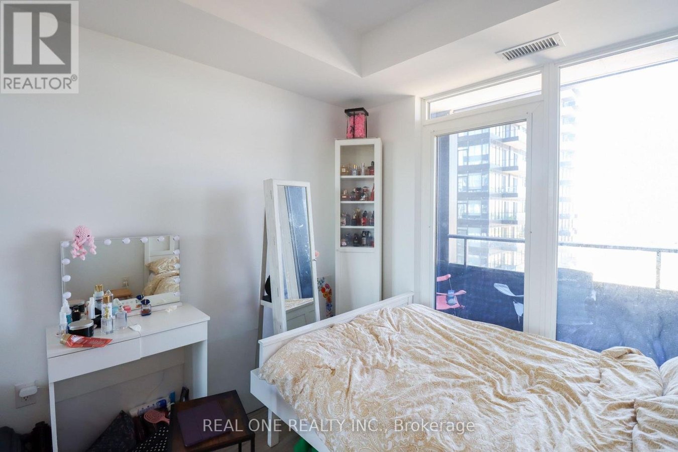 1302 - 395 SQUARE ONE DRIVE - Photo 10
