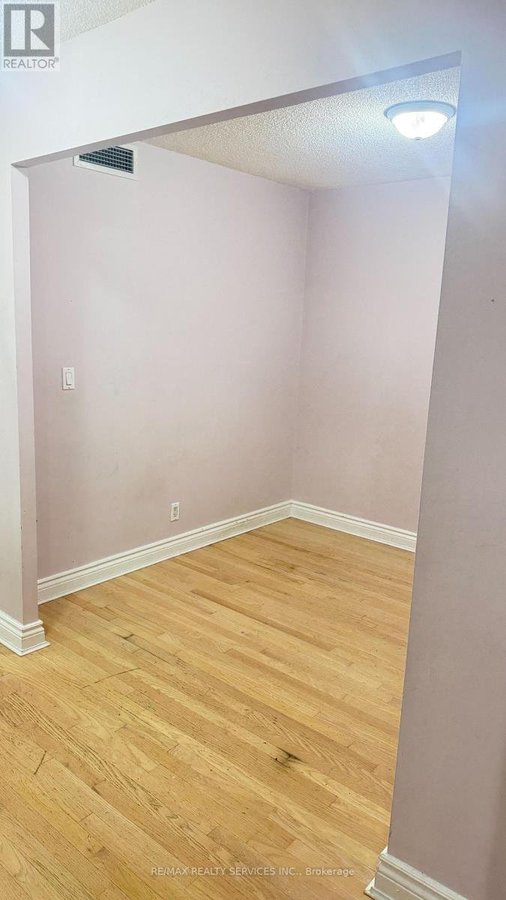312 - 1 ELM DRIVE - Photo 4