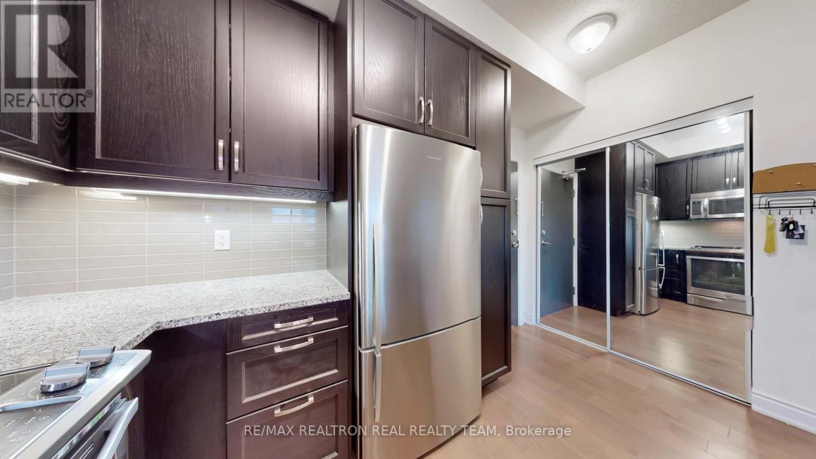 332 - 3170 ERIN MILLS PARKWAY - Photo 16