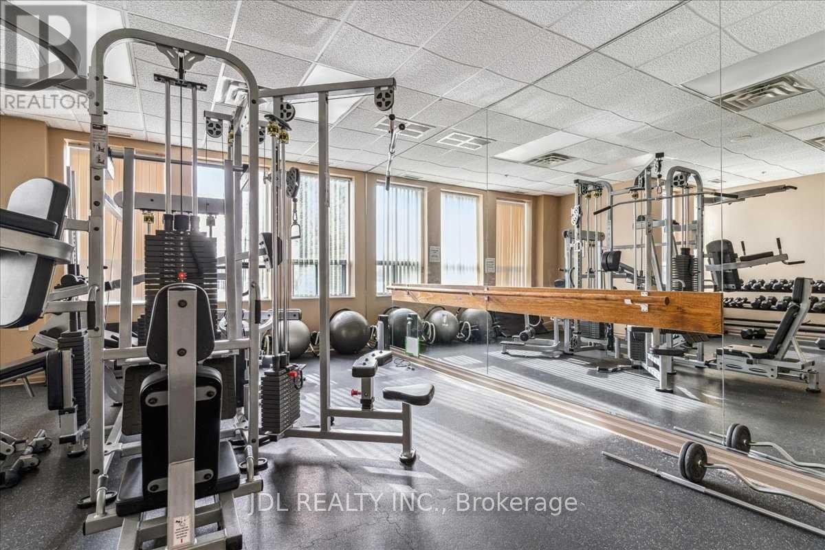 1703 - 4850 GLEN ERIN DRIVE - Photo 5