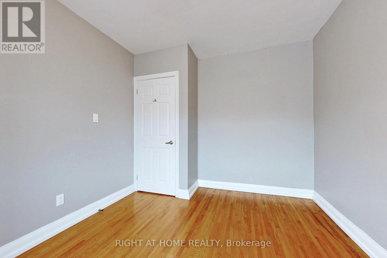 #A - 255 LAKESHORE ROAD E - Photo 25